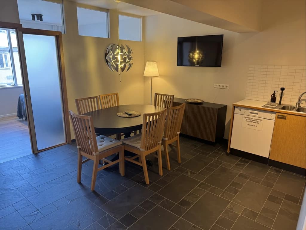 Standard Three Bedroom – photo 7