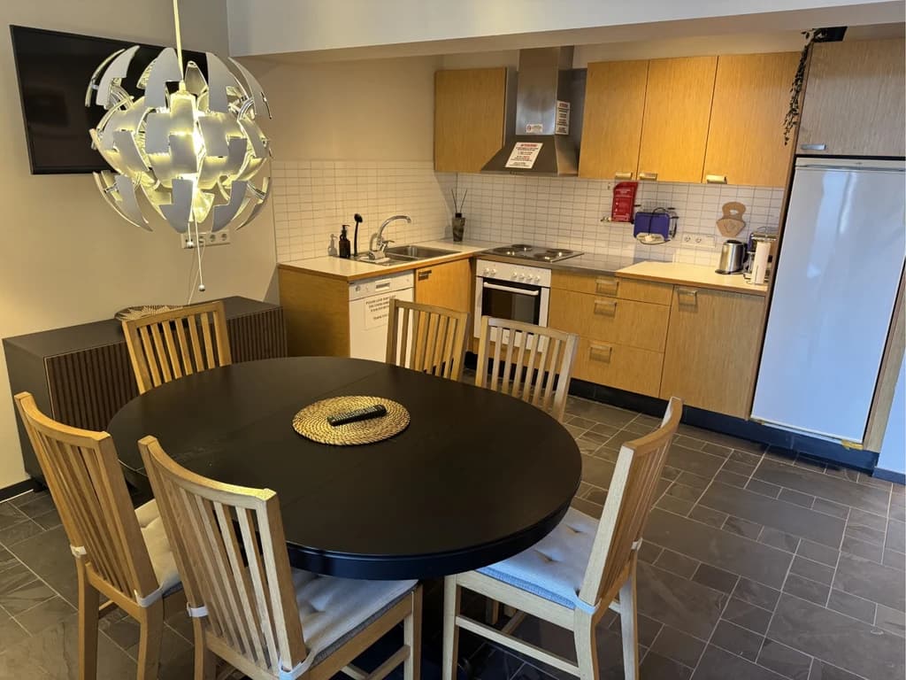 Standard Three Bedroom – photo 8